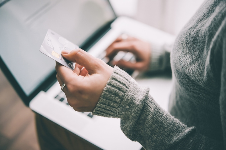 Papírové peníze? Díky, už je nepotřebuji. I když možná...